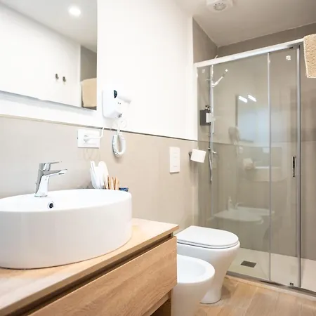 Diso Hotel apartamentowy Neapol