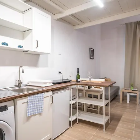 Lägenhetshotell Diso 4*